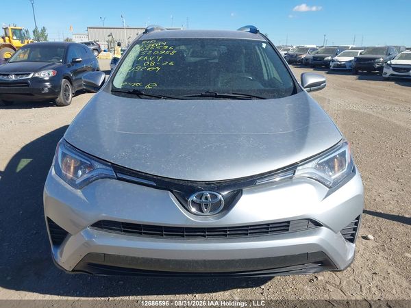 2016 TOYOTA RAV4 LE