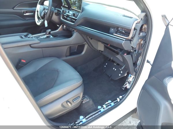 2025 TOYOTA GRAND HIGHLANDER HYBRID PLATINUM MAX