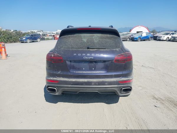 2018 PORSCHE CAYENNE PLATINUM EDITION