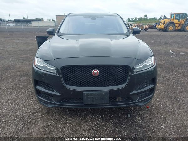 2018 JAGUAR F-PACE 25T PRESTIGE