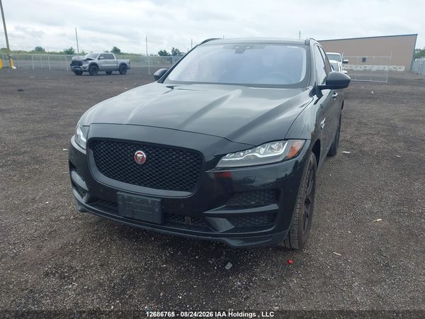 2018 JAGUAR F-PACE 25T PRESTIGE