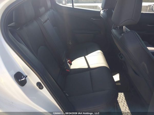 2022 LEXUS UX 250H 250h Luxury