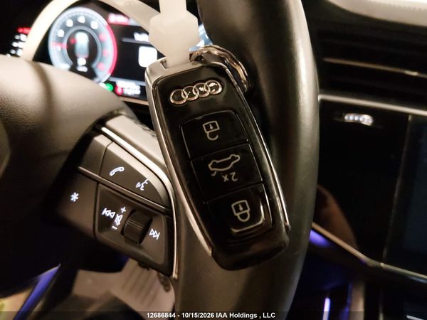 2021 AUDI Q8 PRESTIGE S-LINE — I11
