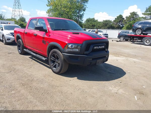 2024 RAM 1500 CLASSIC SLT / Warlock
