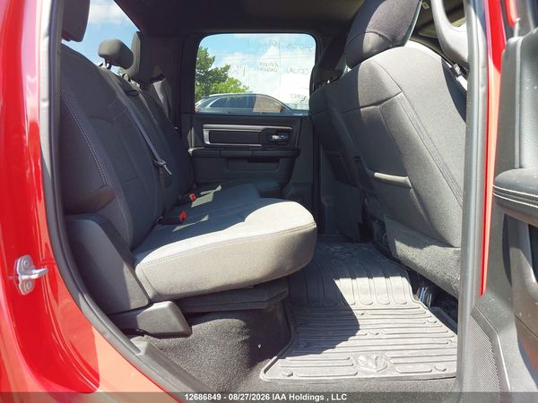2024 RAM 1500 CLASSIC SLT / Warlock