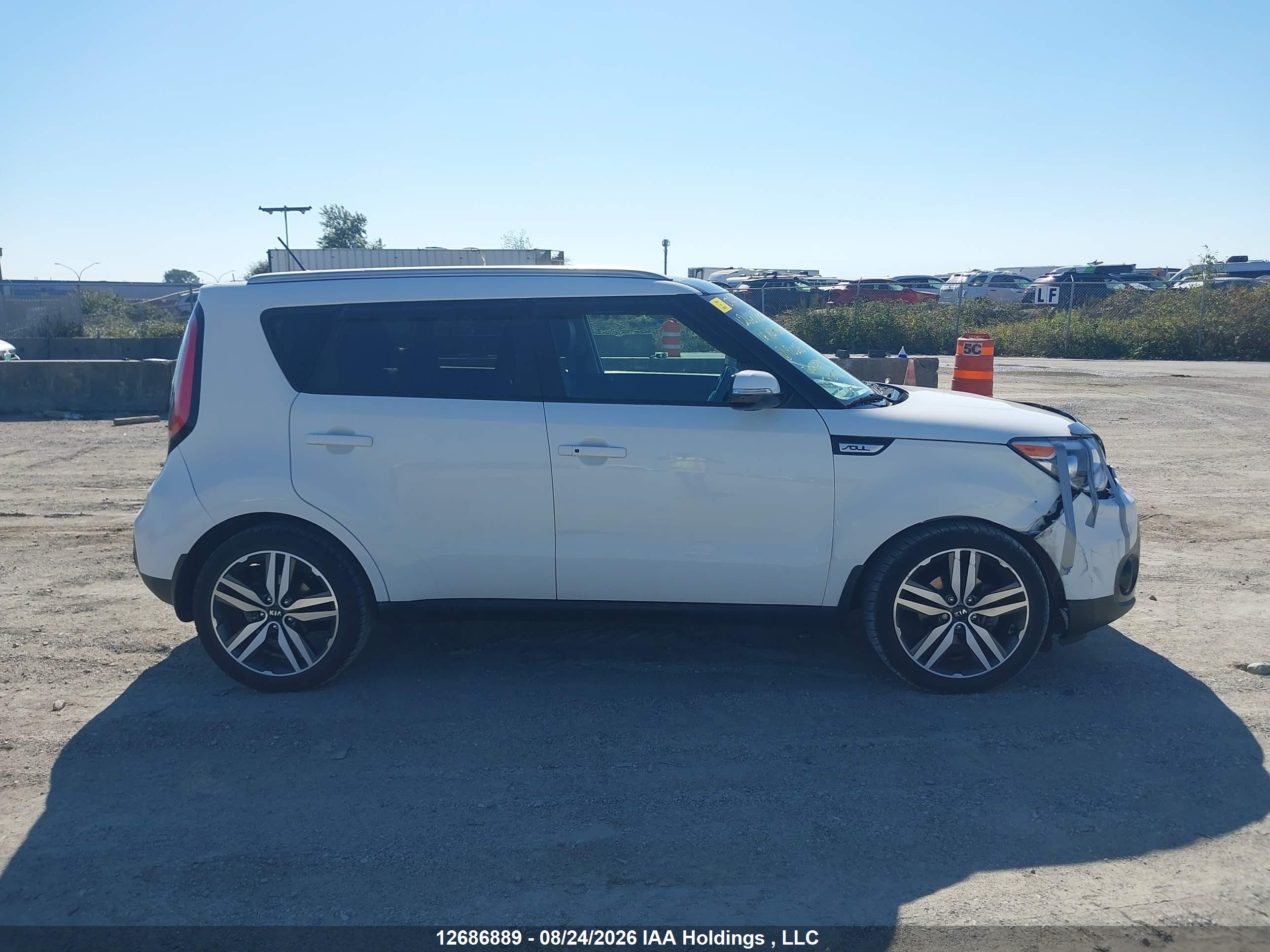 2018 KIA SOUL +
