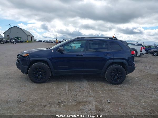 2016 JEEP CHEROKEE TRAILHAWK