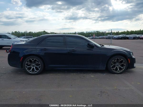 2017 CHRYSLER 300 S — I13