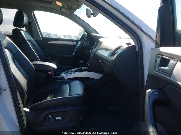 2014 AUDI Q5 2.0 TECHNIK