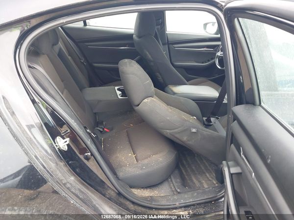 2022 MAZDA MAZDA3 GS — I8