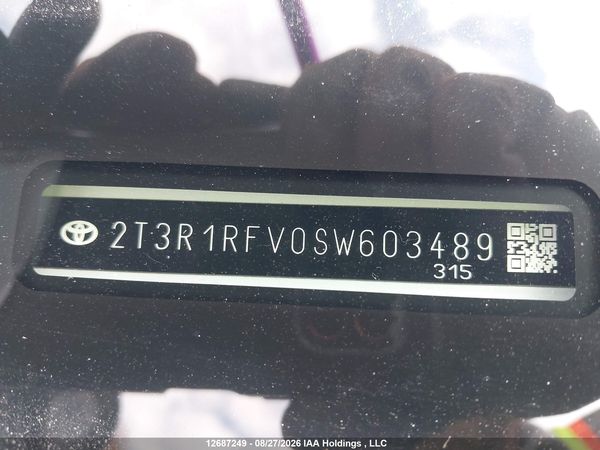 2025 TOYOTA RAV4 XLE