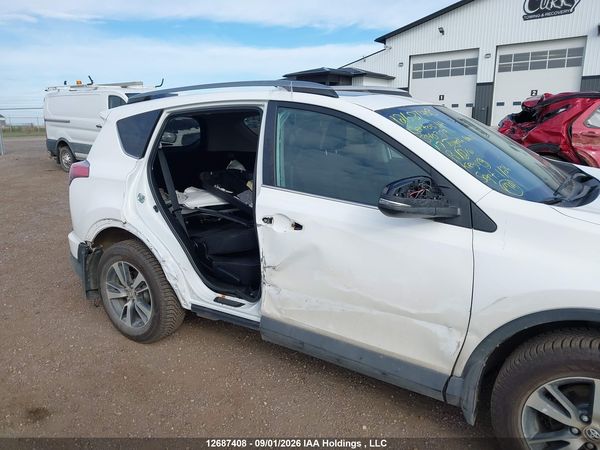 2017 TOYOTA RAV4 XLE — I6