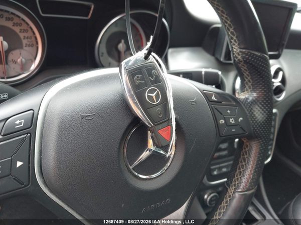 2015 MERCEDES-BENZ GLA 250 4MATIC