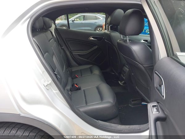 2015 MERCEDES-BENZ GLA 250 4MATIC
