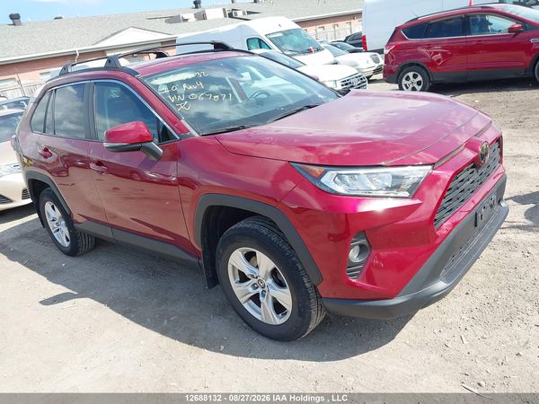 2020 TOYOTA RAV4 XLE/XLE PREMIUM