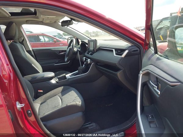 2020 TOYOTA RAV4 XLE/XLE PREMIUM