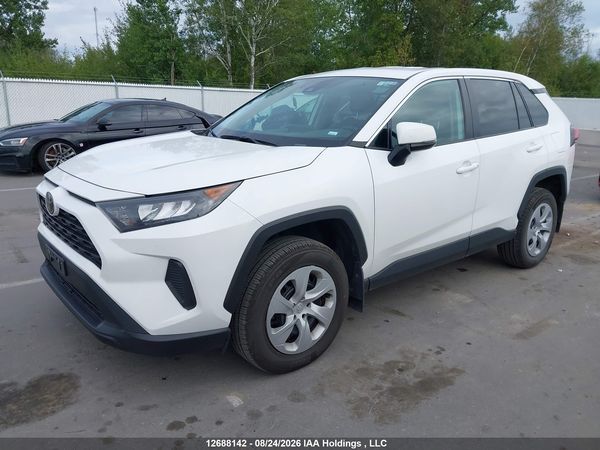 2024 TOYOTA RAV4 LE — I2