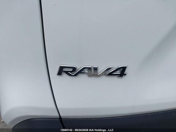 2024 TOYOTA RAV4 LE — I17