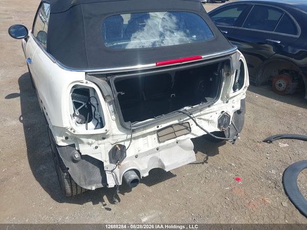2016 MINI COOPER — I6