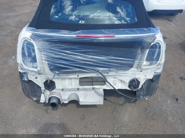 2016 MINI COOPER — I21