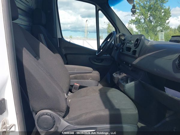 2025 MERCEDES-BENZ SPRINTER 2500 907 (VS30)