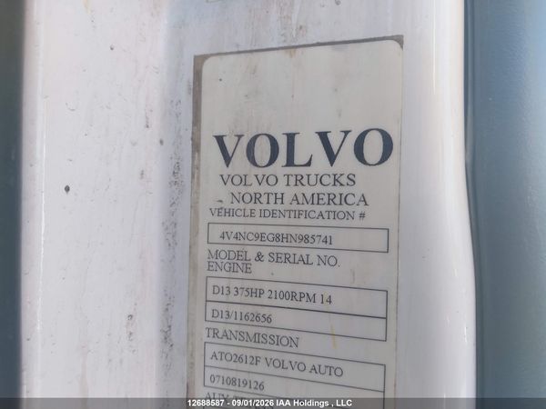 2017 VOLVO VN L — I9