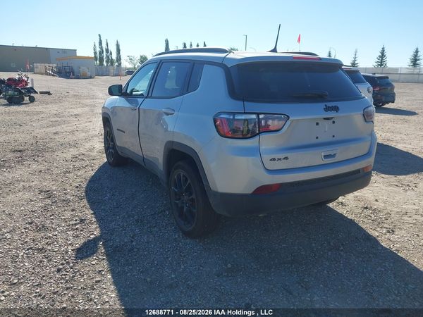 2025 JEEP COMPASS LATITUDE LUX — I3