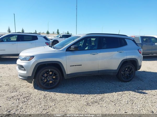 2025 JEEP COMPASS LATITUDE LUX — I13