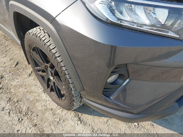 2019 TOYOTA RAV4 XLE — I6