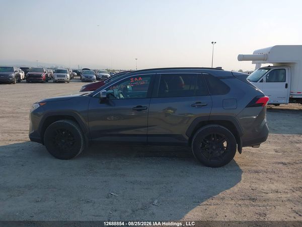 2019 TOYOTA RAV4 XLE — I13