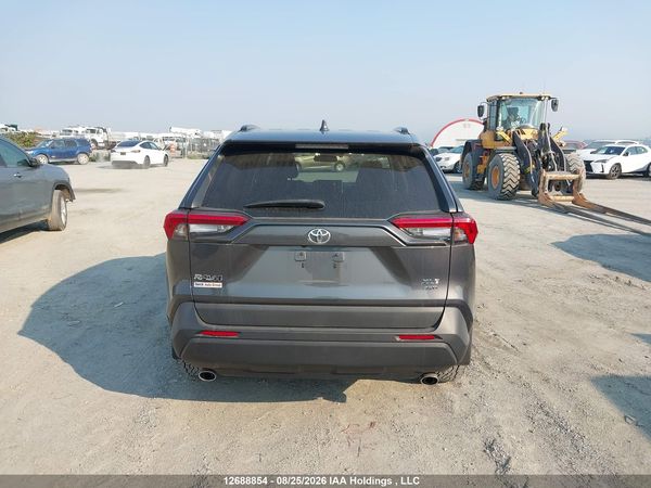 2019 TOYOTA RAV4 XLE — I15