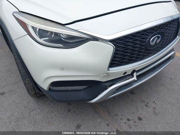 2017 INFINITI QX30 LUXURY/PREMIUM/SPORT