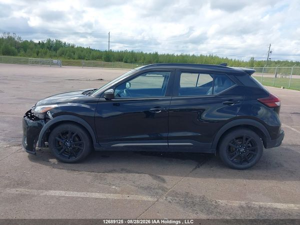 2022 NISSAN KICKS SR