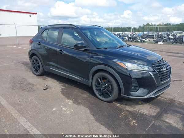 2022 NISSAN KICKS SR