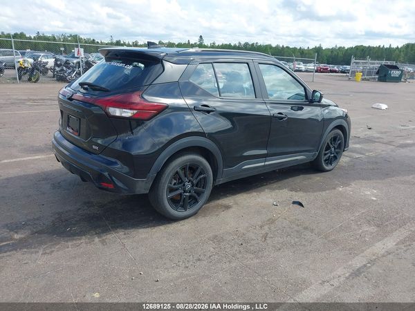 2022 NISSAN KICKS SR