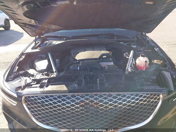 2025 GENESIS GV70