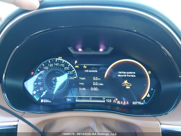 2025 GENESIS GV70