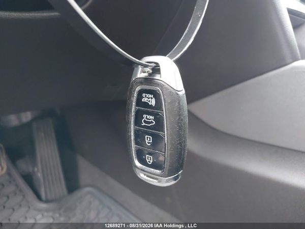 2019 HYUNDAI SANTA FE PREFERRED 2.4 — I11