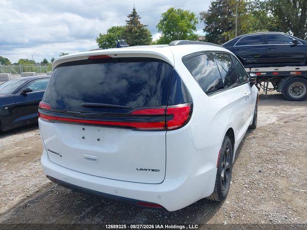 2025 CHRYSLER PACIFICA LIMITED