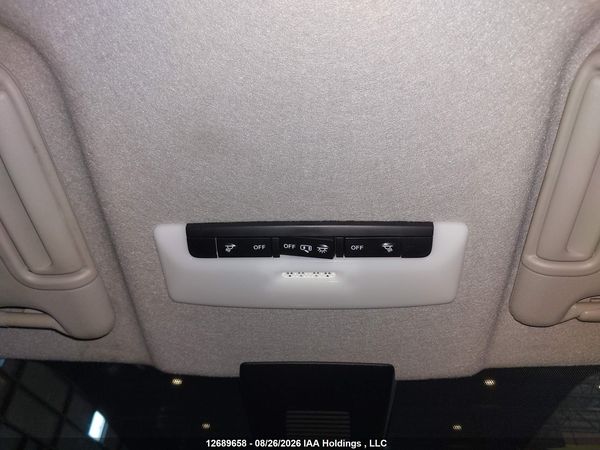 2022 NISSAN KICKS S