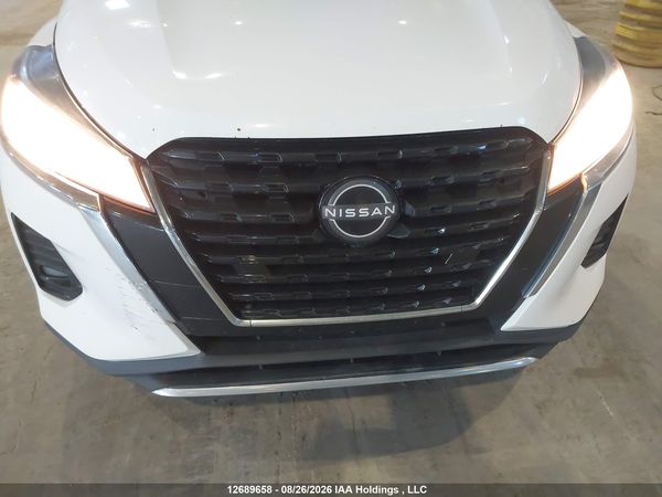 2022 NISSAN KICKS S