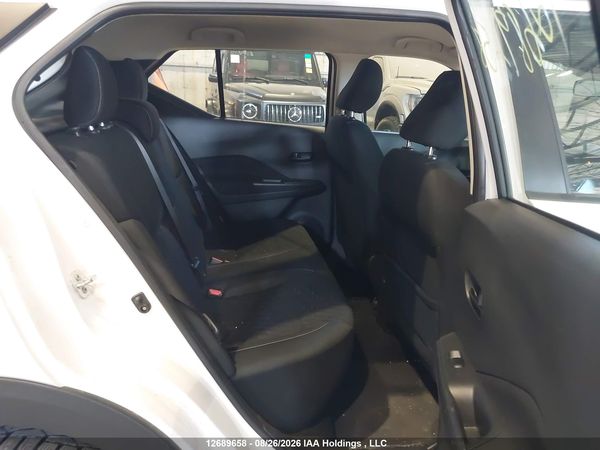 2022 NISSAN KICKS S