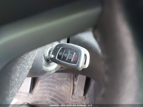 2017 HYUNDAI TUCSON LIMITED/SPORT AND ECO/SE — I11