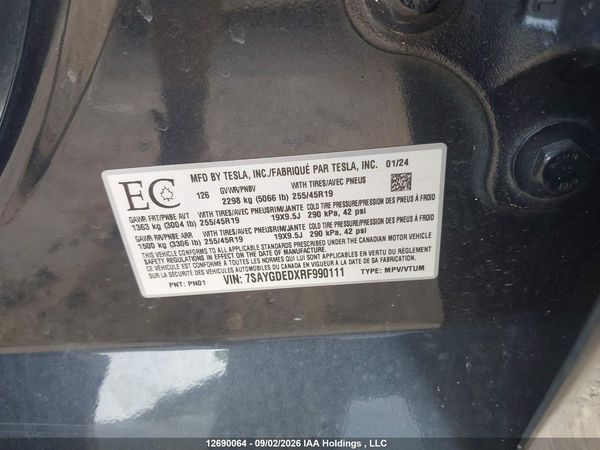 2024 TESLA MODEL Y LONG RANGE/RWD