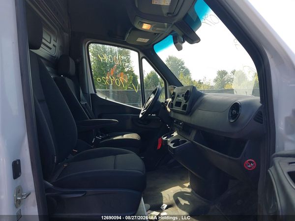 2024 MERCEDES-BENZ SPRINTER 2500 907 (VS30)