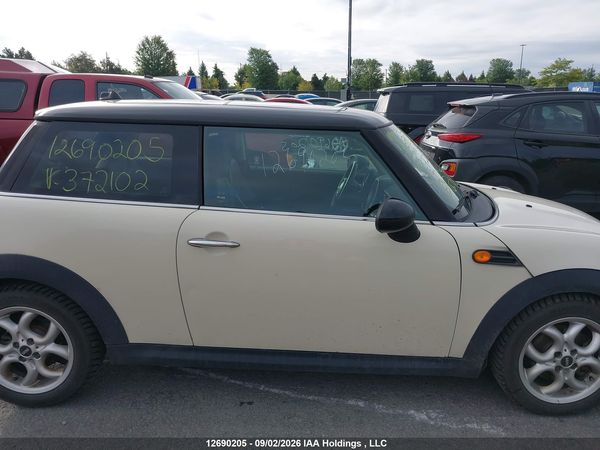 2013 MINI HATCH COOPER — I13