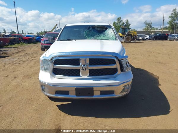 2019 RAM 1500 CLASSIC ST — I12