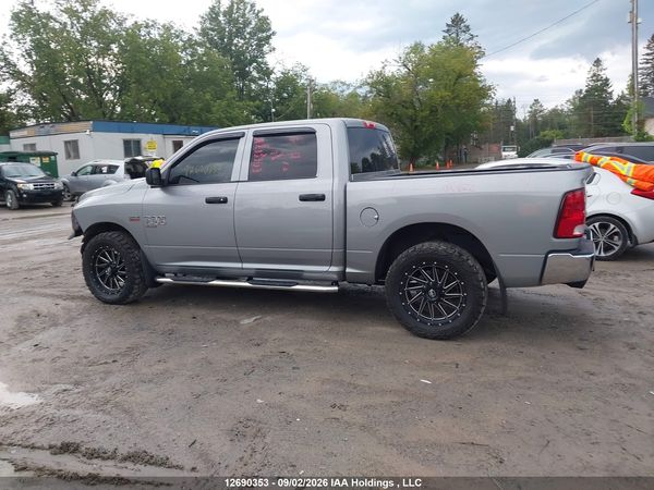 2023 RAM 1500 CLASSIC SLT — I15