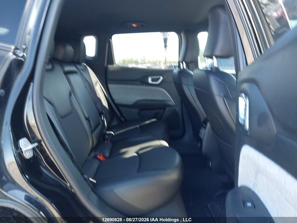 2025 JEEP COMPASS LATITUDE — I8
