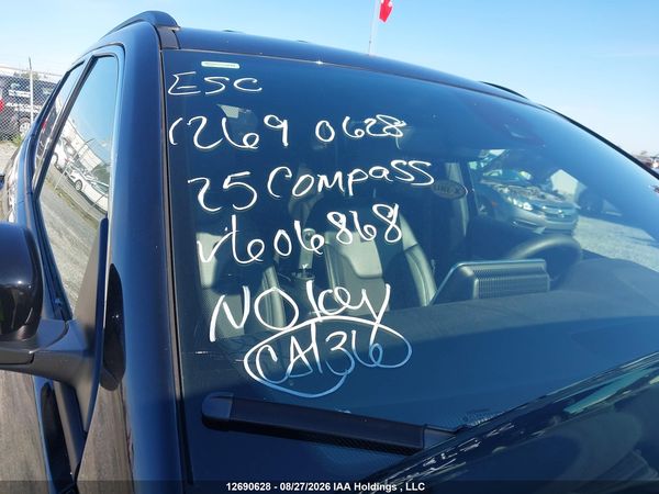 2025 JEEP COMPASS LATITUDE — I10